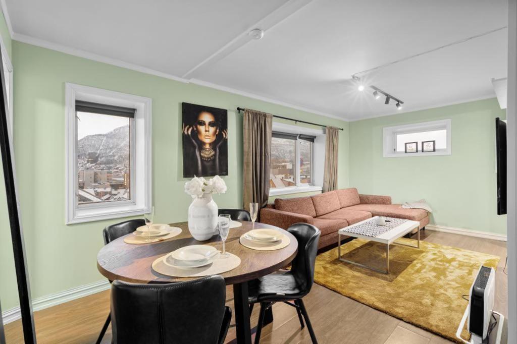 Bramy Apartments The Cozy View トロムソ エクステリア 写真