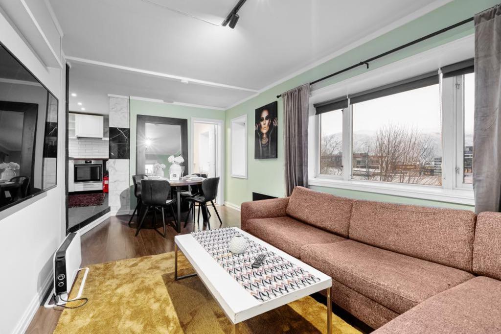 Bramy Apartments The Cozy View トロムソ エクステリア 写真